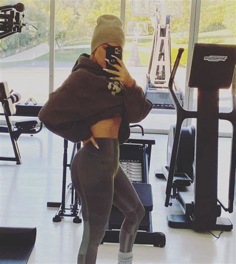 khloe kardashian shows off toned body in good american clothes