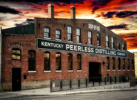 Bourbon Experience Louisville Kentucky Peerless Distillery Tour