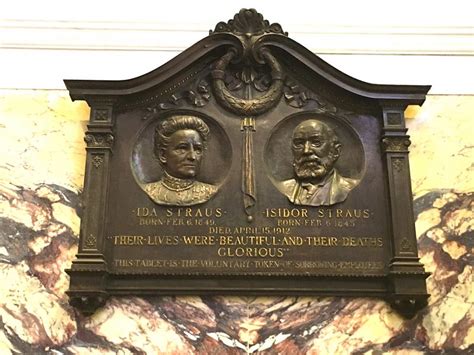 Titanic Memorials Isidor Straus And Ida Straus New York United