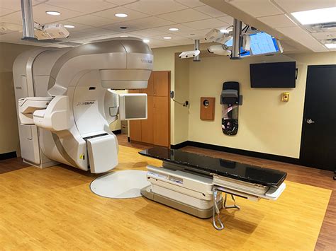 Uab Radiation Oncology Adds Latest Cancer Fighting Technology At Acton