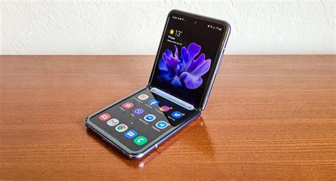 New Samsung Flip Phone 2021 Review Sho News
