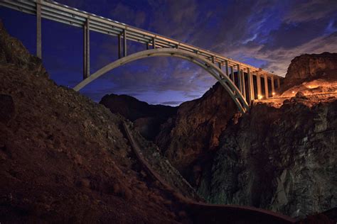 Painterly Photos Of The Hoover Dam Bypass Bridge The New York Times