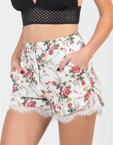 High Waisted Floral Lace Shorts Small 2020ave