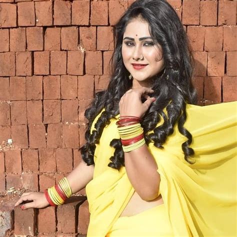 50 Bhojpuri Actress Priyanka Pandit Hd Wallpapers Photos Images Hot Actress Priyanka