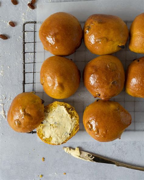 Cornish Saffron Buns — A Vegan Visit