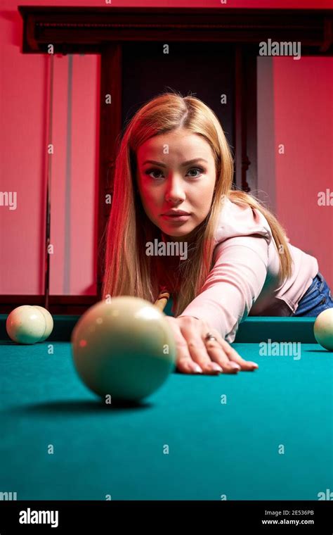 Woman Playing Snooker She Is Aiming To Shoot The Snooker Ball Holding Hands On Snooker Table