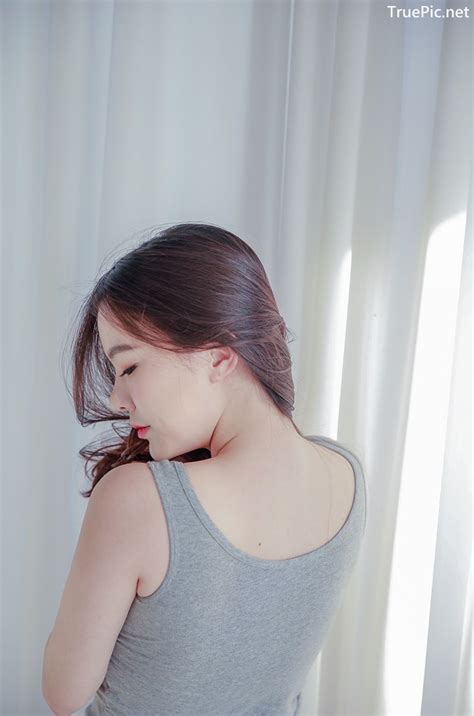 True Pic Korean Lingerie Queen Haneul Model Black And White Fitness Set