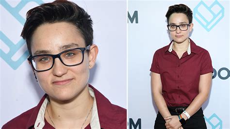 Actor Bex Taylor Klaus Comes Out As Non Binary SBS SEXUALITY