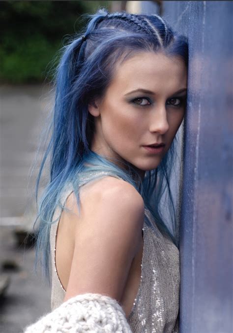 Jewelz Blu Model