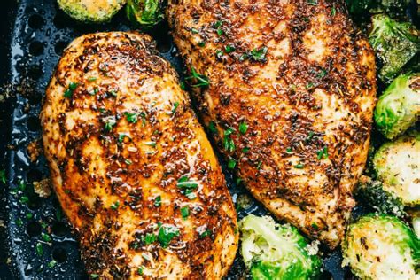 The Best Air Fryer Chicken Breast (Tender and Juicy ...