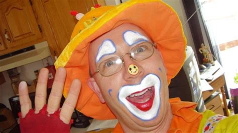 Dale Rancourt Known As Klutzy The Clown Pleads Guilty To Sex Assault