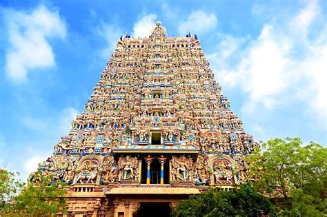 Famous Temples In South India That Mix Art And Divinity