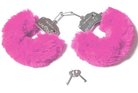 Шикарные наручники с пушистым розовым мехом Sexy Time Интернет магазин для взрослых