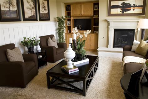 Whenever we see a space that has a carpet, what comes to our this white living room looked perfect with its dark gray carpet and the combination of gray and white furniture in it. 47 Beautiful Small Living Rooms (Diverse Designs)