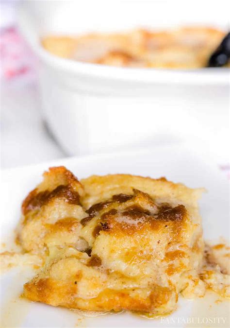 I love bread pudding, but not the mushy kind of bread pudding and this recipe is a perfect consistency! Yard House Bread Pudding Recipe - A bread pudding you can have your way. - Yami Wallpaper