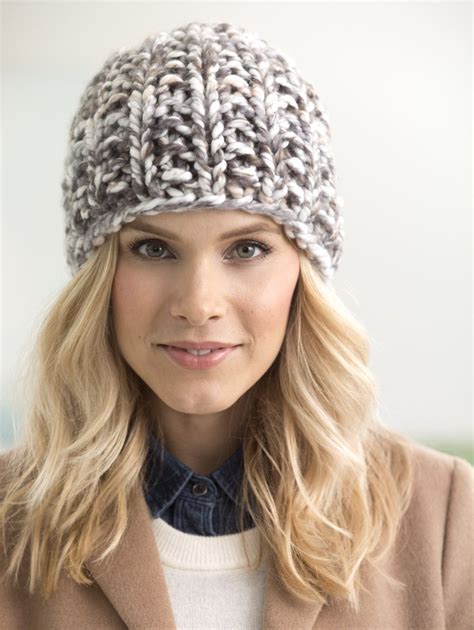 Over 6,000 Free Patterns on LionBrand.com | Chunky knit hat, Knitted ...