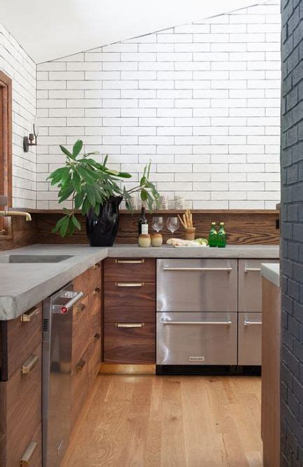 Anyway, for those who (like me) plan some renovations this year, this is an interesting blog with advice from the pros. Trendy kitchen wood tiles floor decor ideas | Kitchen ...
