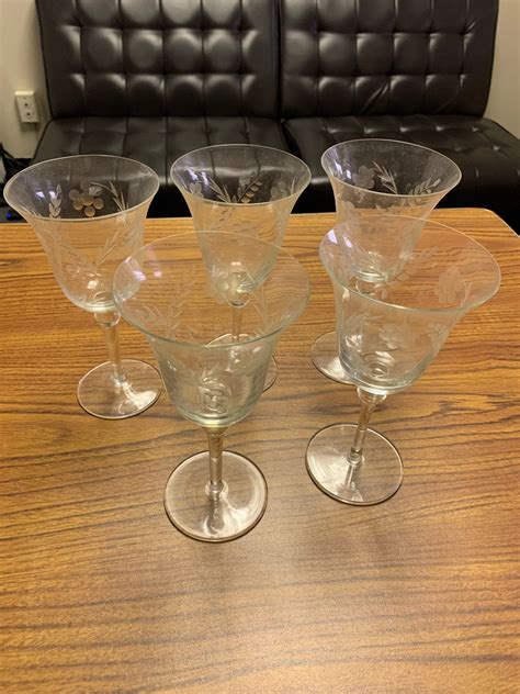 Vintage Set Of 5 Etched Flowers Crystal 6 Oz Wine Glasses Esale