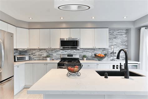 These fans were introduced with the brushless dc motor. Bladeless Ceiling Fans - Exhale Fans