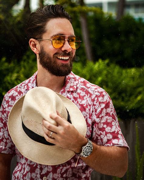 Mens Resort Style How To Look Great On Your Next Beach Vacation