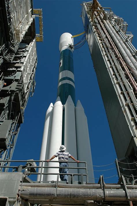 Spacecraft Rocket Launch Pad Tower Technology Cosmos Space