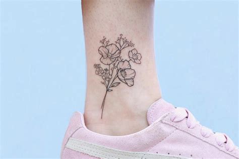 Worldwide shippingavailable as standard or express deliverylearn more. minimal flower tattoo - Google Search | Tattoo artists ...