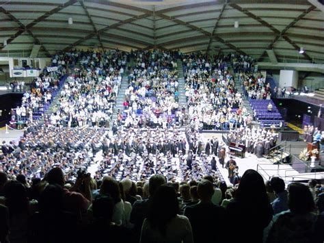 Beaverton High Commencement At The Chiles Center Universi Flickr