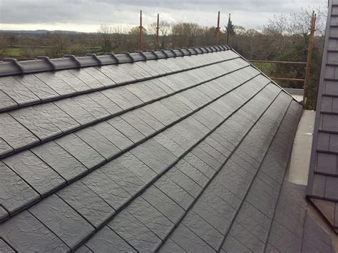Planum interlocking clay roof tiles - Primera Slate