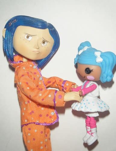 Now you can style your lalaloopsy doll's hair and her pet's tail too. Coraline is worried... - a photo on Flickriver