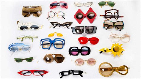 A Visual History Of Eyeglasses