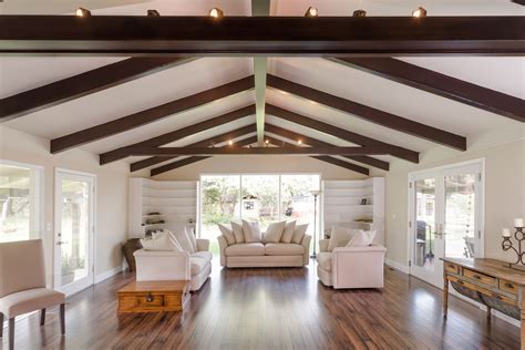 Interior Decorating A Small Ranch Style House - Small Ranch House Interior Design