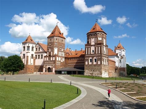 Although belarus agreed to a framework to carry out the accord, serious implementation has yet to take place and current negotiations on further integration have been contentious. Belarus - Tourist Destinations