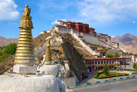 Potala Palace In Lhasa Tibet Jigsaw Puzzle In Castles Puzzles On