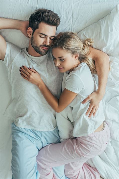 فقط للمتزوجين 6 أشياء تحدث لصحتك عندما تتوقف عن ممارسة الجنس