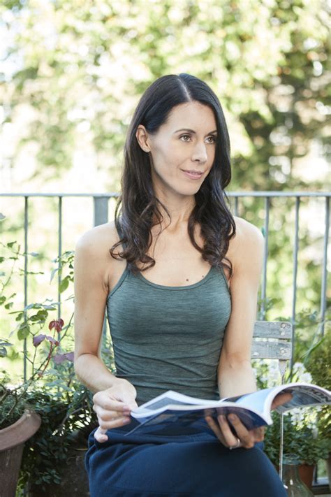 Feb 03, 2021 · i came across face yoga in 2018 and it seemed like the best alternative to going under the knife. Danielle Collins Face Yoga Before And After ~ news word