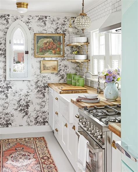 30 Best Kitchen Wallpaper Ideas To Upgrade Your Space In 2024