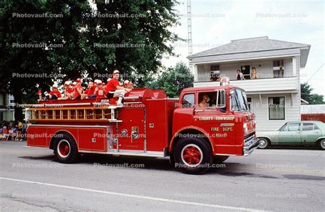 Liberty Toiwnship Ford Fire Engine Sulfer Springs Sesquicentennial Parade Tiro Auburn Ohio