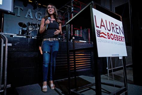 Lauren boebert for congress account: QAnon supporter defeats incumbent Republican in Colorado ...