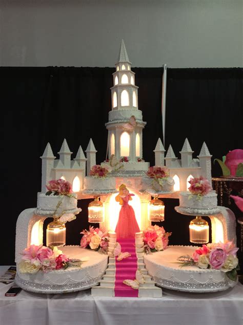 Pin By Lucinda Ortiz On Quinceanera Cakes Quinceanera Cakes Quince