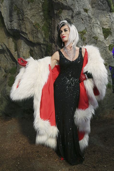 It gives me a thrill. Cruella De Vil - Cruella De Vil- Victoria Smurfit Photo (39305656) - Fanpop