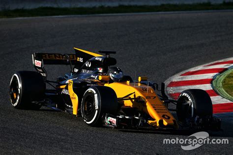 Valtteri bottas wurde am 6. Bildervergleich: Alle Autos der Formel-1-Saison 2017