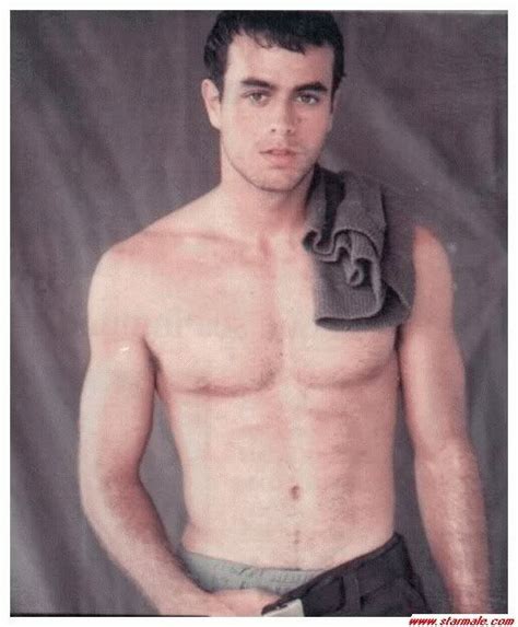 Enrique Iglesias Hotter Then Or Now Enrique Iglesias Shirtless