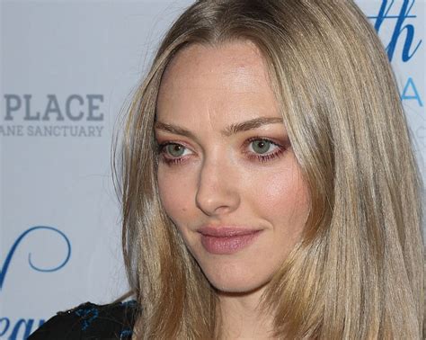 Amanda Seyfried Revealed The One Product That Helps Her Sleep At Night