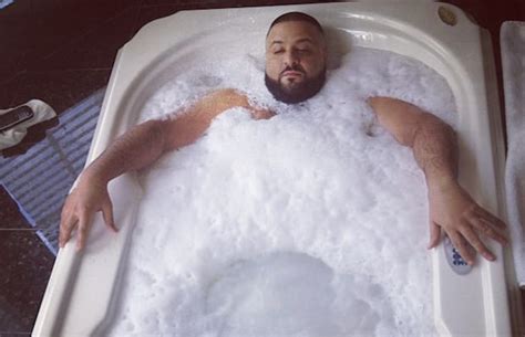 The 5 Best Things About This Photo Of Dj Khaled Taking A Bubble Bath Complex