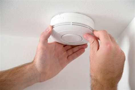 What Are The Different Types Of Smoke Detectors That Exist Today Home Tips