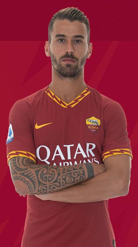 Leonardo spinazzola (born 25 march 1993) is an italian footballer who plays as a left midfield for italian club roma, and the italy national team. Almanacco Giallorosso - Leonardo Spinazzola - I Giocatori Giallorossi