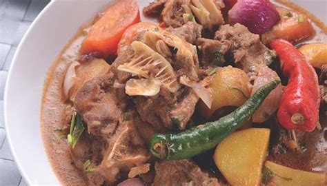 Oleh karena itu, selain mengetahui cara membuat pakan kambing fermentasi dengan em4, peternak harus mengetahui cara menyimpannya. Bagaimana cara nak masak Beriani Kambing? | Resep makanan, Pot roast, Makanan