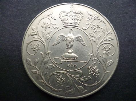 Crown Issued To Commemorate The Queens Silver Jubilee Etsy Uk