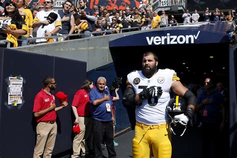 Anthem Protests Began With A Few Nfl Players Trumps Tweets Engulfed