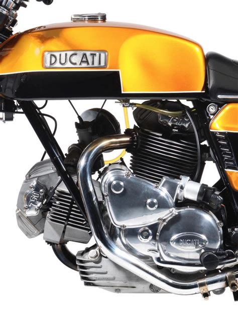 The First Ducati Production L Twin The Ducati 750 Gt Ducati 750